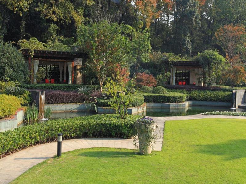 Rose Garden Resort image