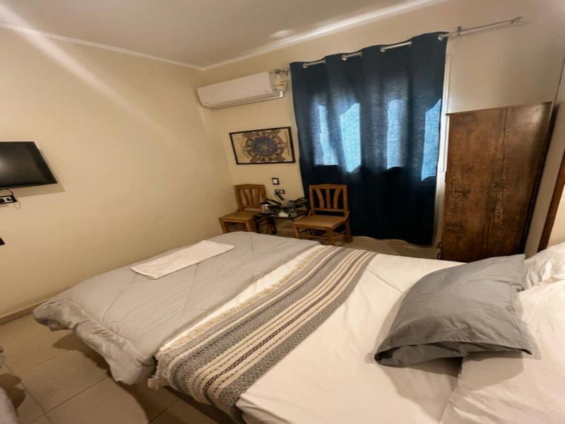 Pyramids Road Guest House image