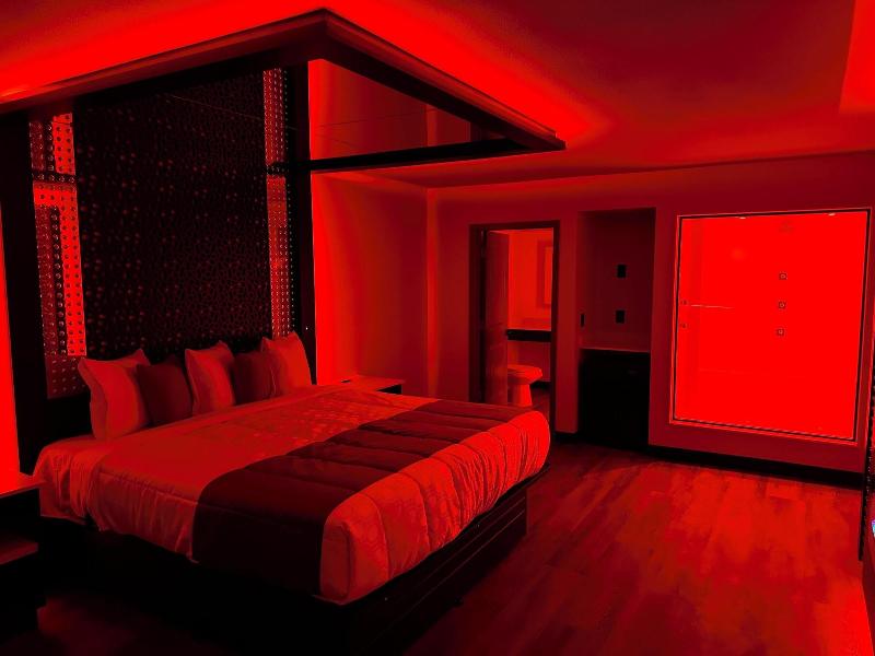 Imperial Suites image