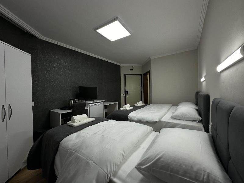 A Zdemir Inn Otel image