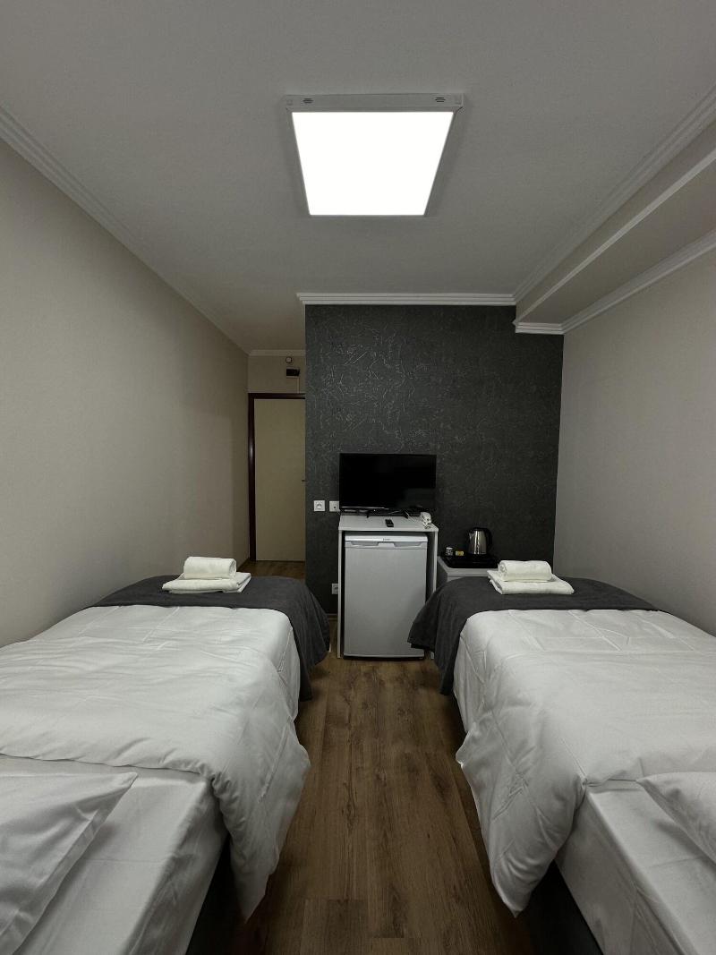 A Zdemir Inn Otel image