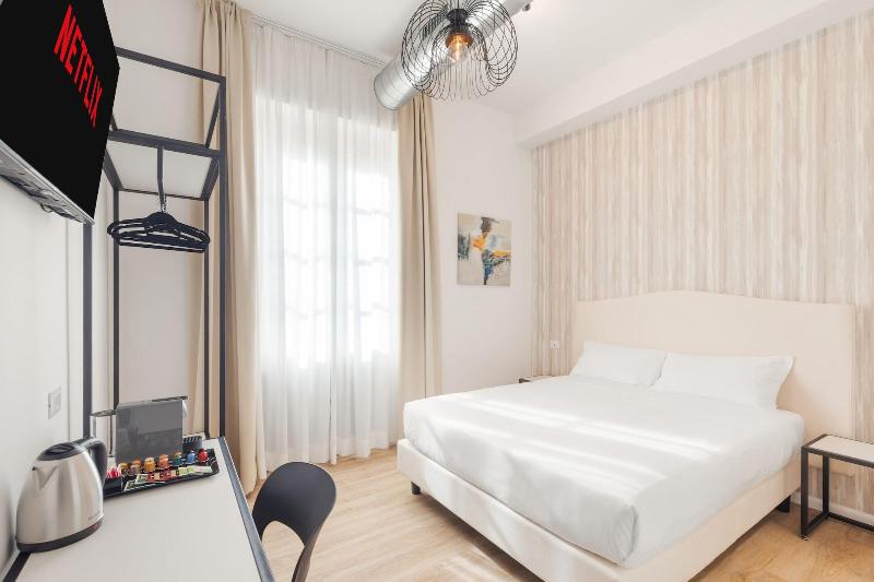 Adelante Rooms image