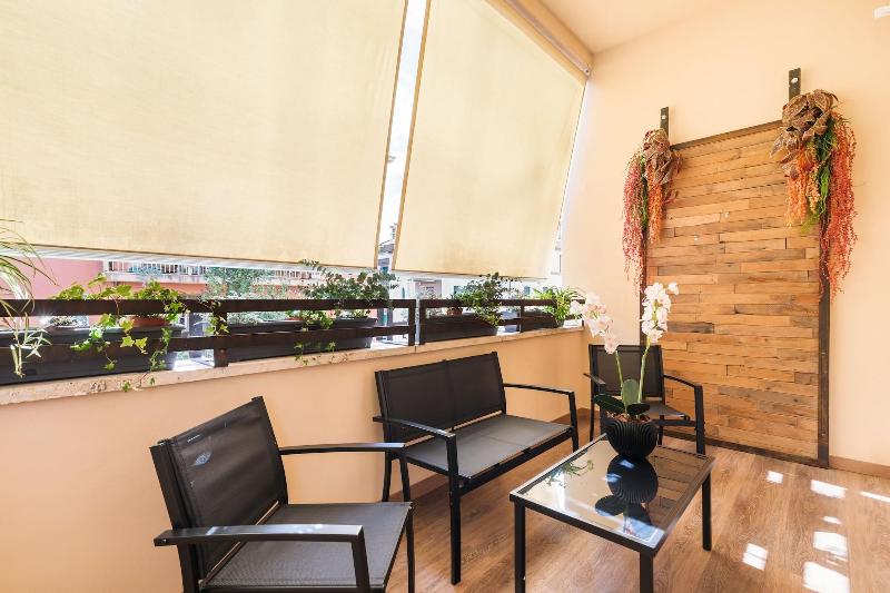 Adelante Rooms image