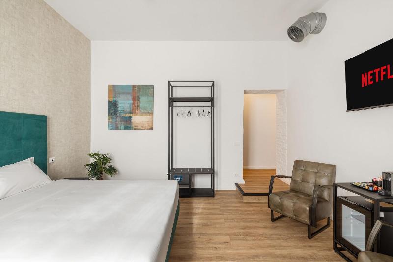 Adelante Rooms image