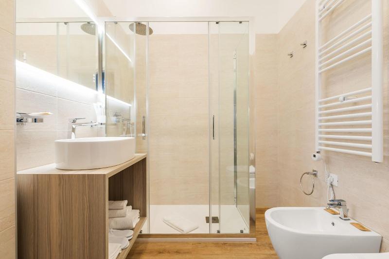 Adelante Rooms image