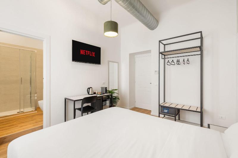 Adelante Rooms image