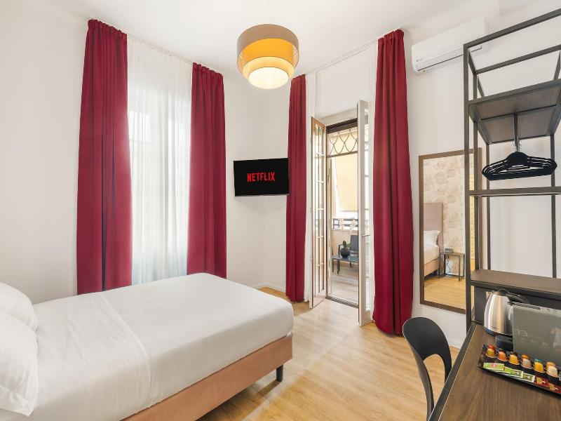 Adelante Rooms image