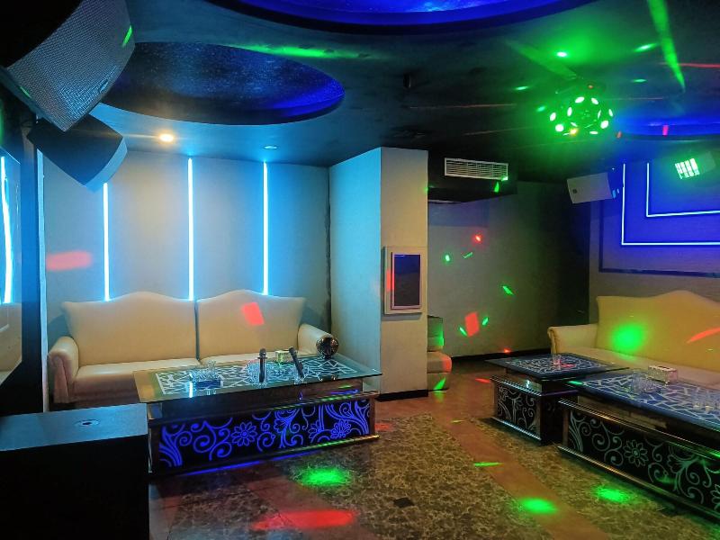 Pristinehotel image