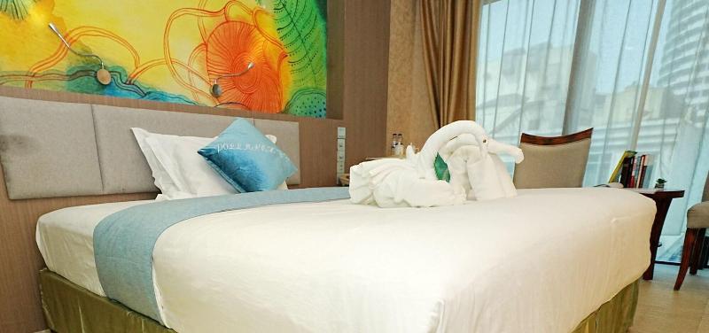 Pristinehotel image