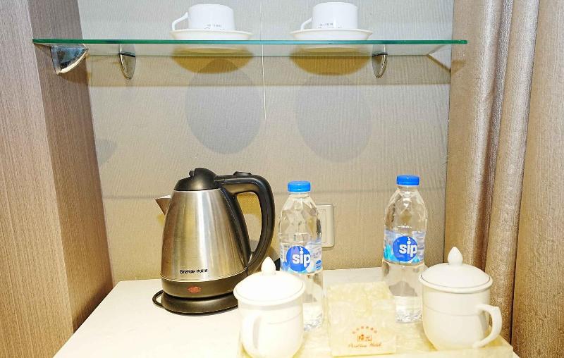 Pristinehotel image
