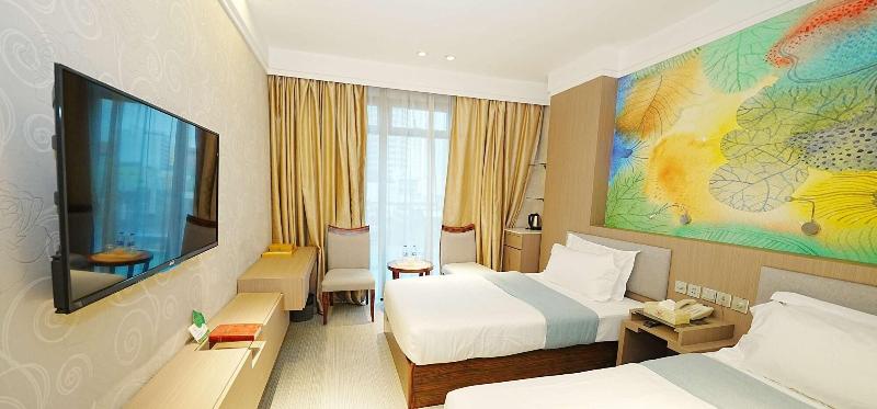 Pristinehotel image