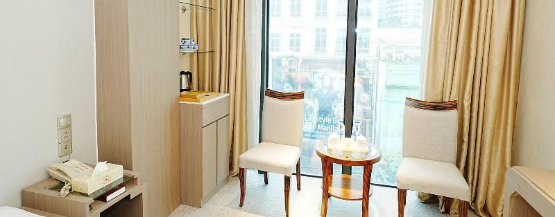 Pristinehotel image