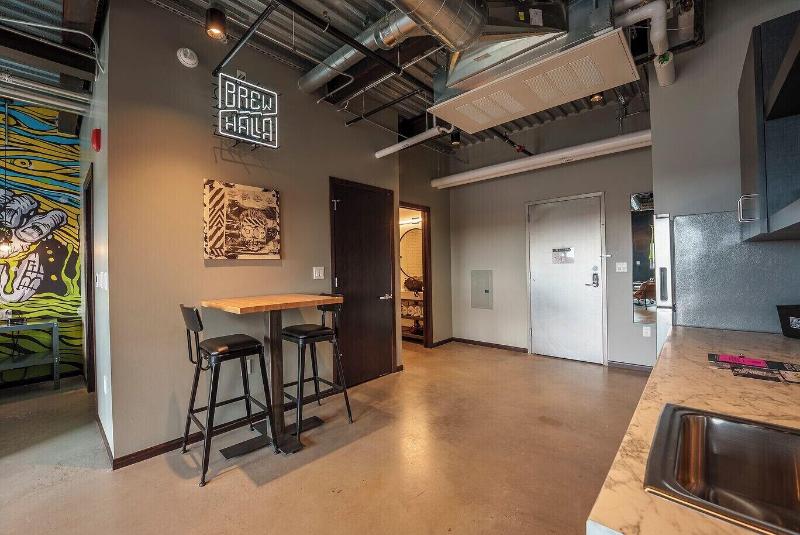 Brewhalla Hotel image