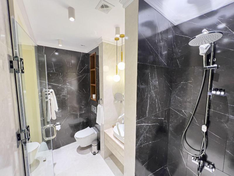 Bentley Hotel Tashkent image