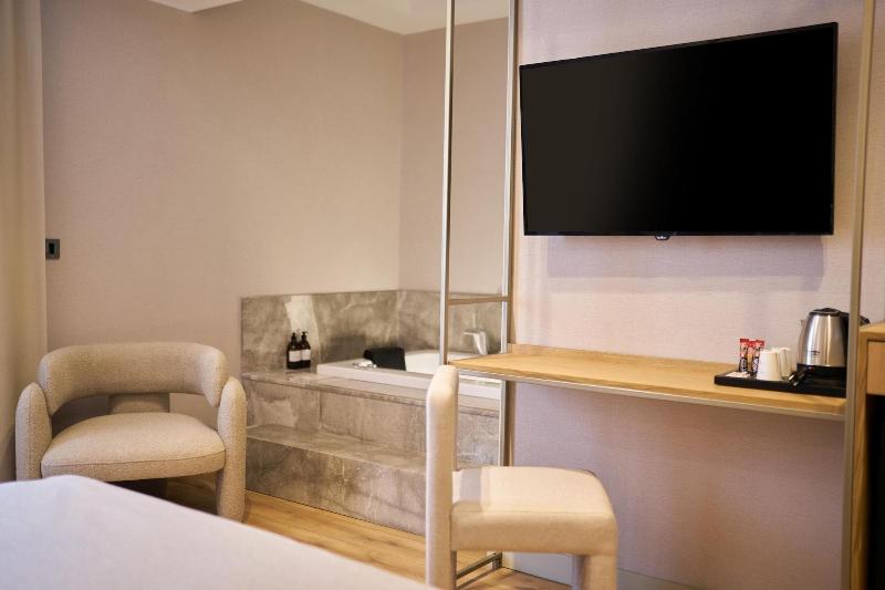 La Maja Hotel image