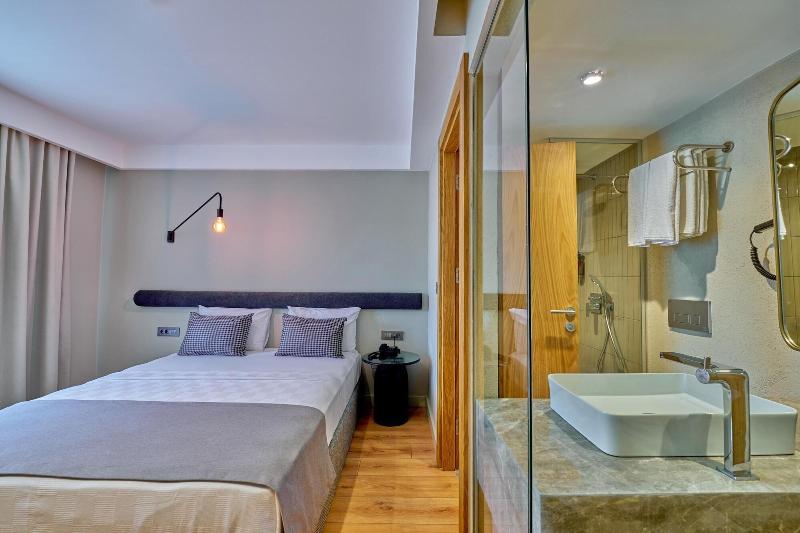 La Maja Hotel image