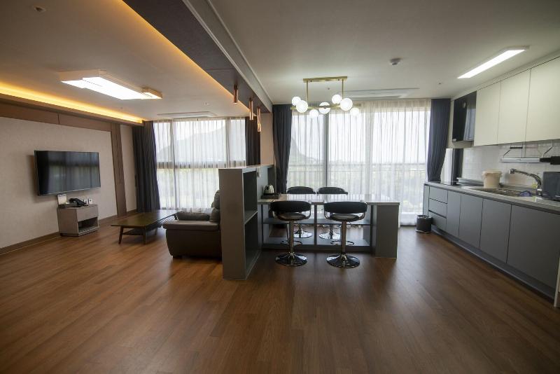 Primula Hotel image