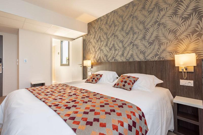 Brit Hotel Hotel De L Hippodrome image