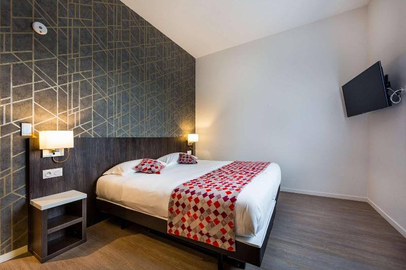Brit Hotel Hotel De L Hippodrome image