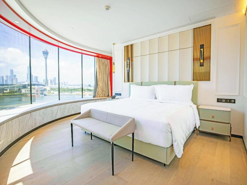 Yoho Treasure Island Hotel image