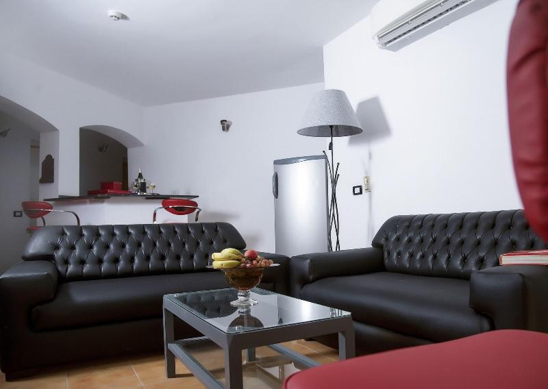 El Pacha Suites Sharm Sanafir Hotel image