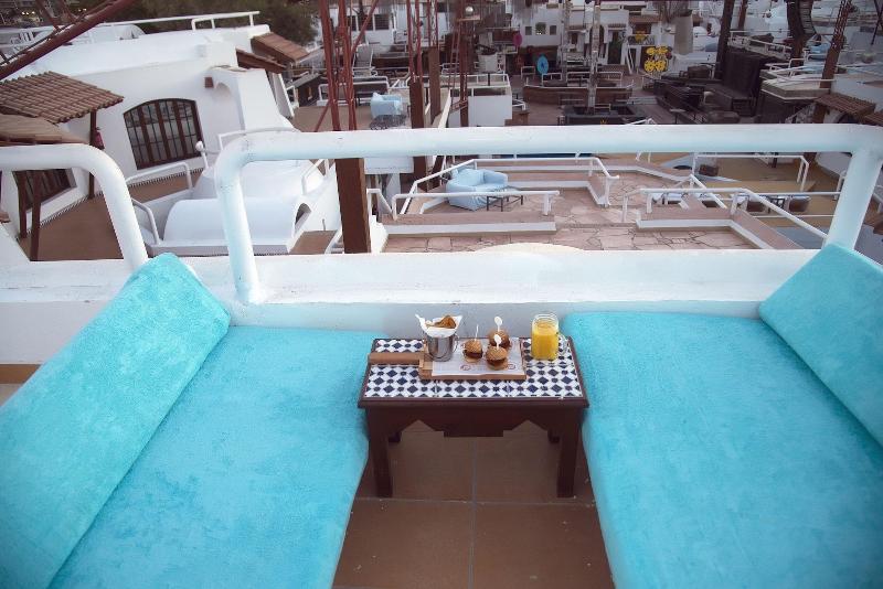 El Pacha Suites Sharm Sanafir Hotel image