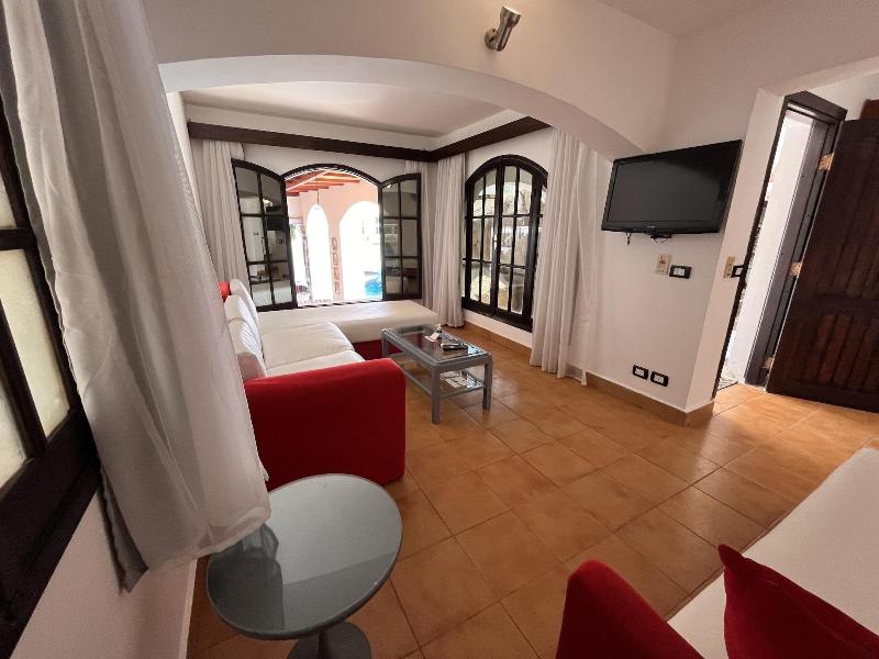 El Pacha Suites Sharm Sanafir Hotel image