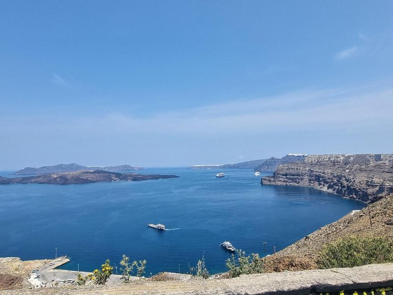 Cycladic Pleasure Houses By The Sea
