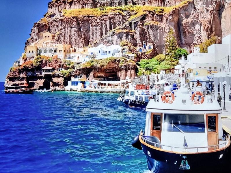 Cycladic Pleasure Houses By The Sea