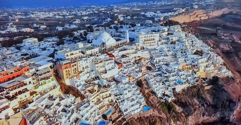 Cycladic Pleasure Houses By The Sea