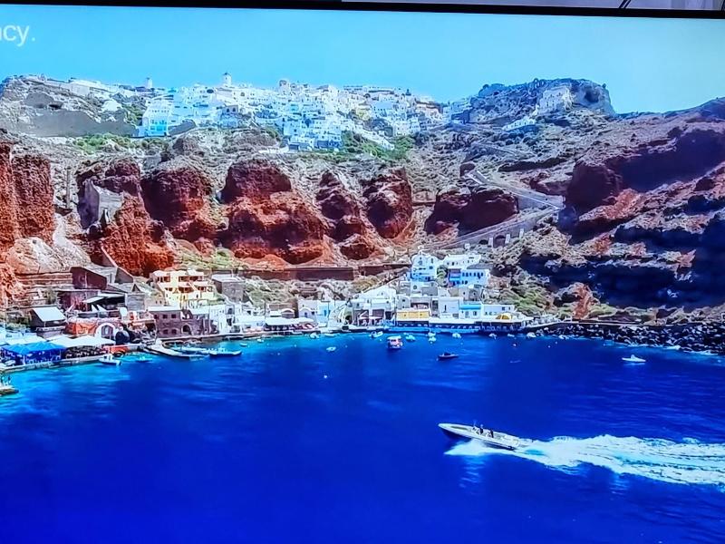Cycladic Pleasure Houses By The Sea — photo 16