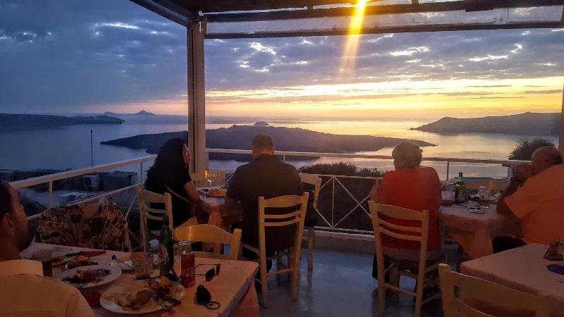 Cycladic Pleasure Houses By The Sea — photo 62