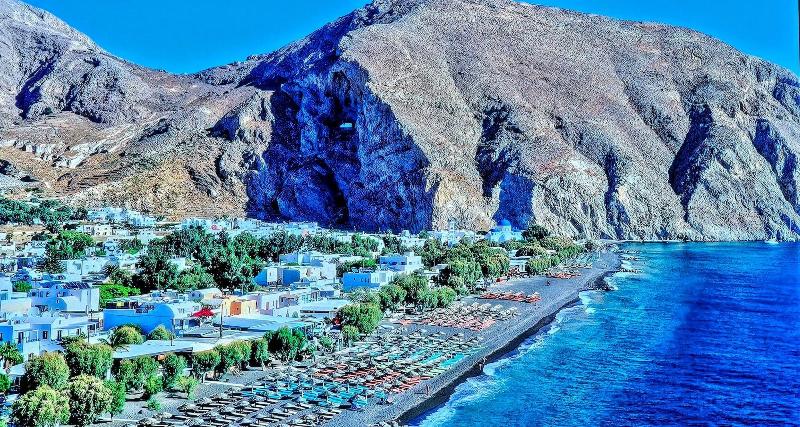 Cycladic Pleasure Houses By The Sea — photo 96