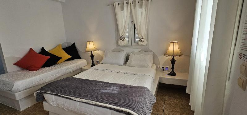 Cycladic Pleasure Houses By The Sea — photo 127