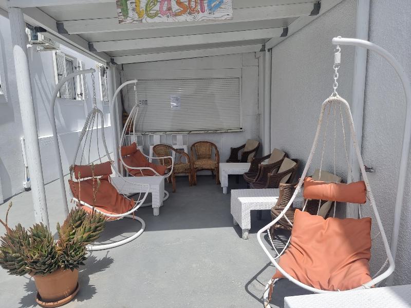 Cycladic Pleasure Houses By The Sea — photo 116