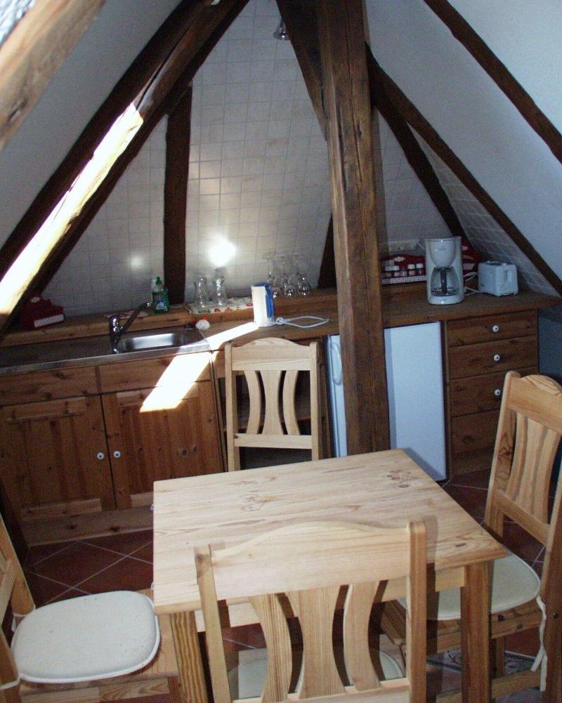 Restaurant Und Pension Zur Nassen Ecke image