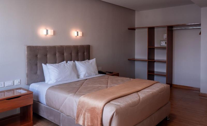 Miraflores City Hotel image