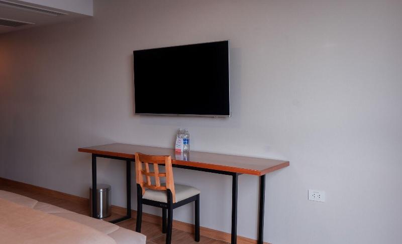 Miraflores City Hotel image