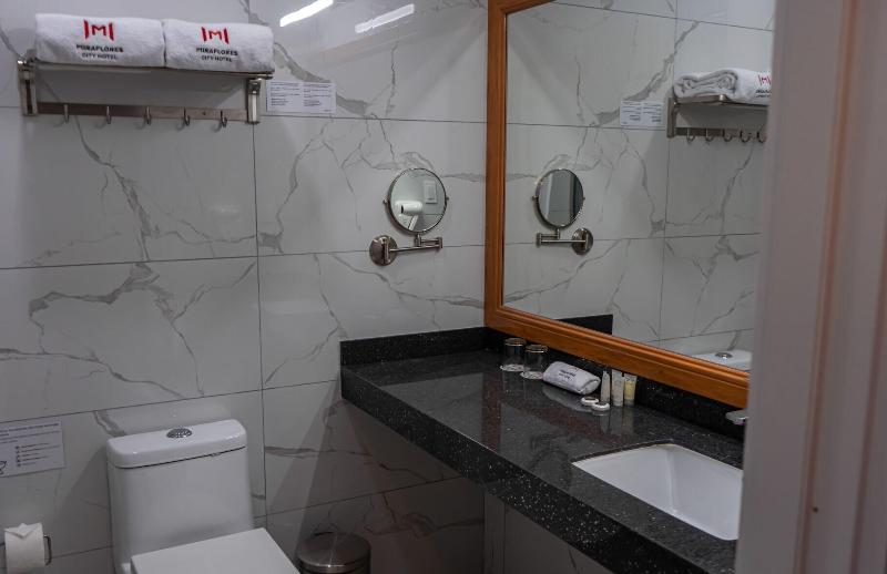 Miraflores City Hotel image