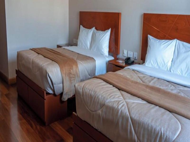 Miraflores City Hotel image