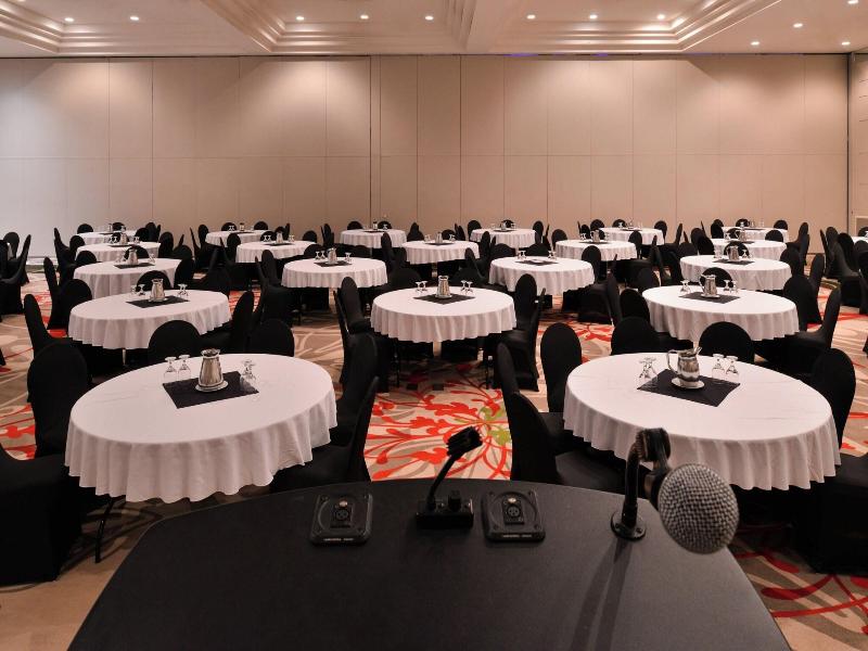 Delta Hotels by Marriott Regina image