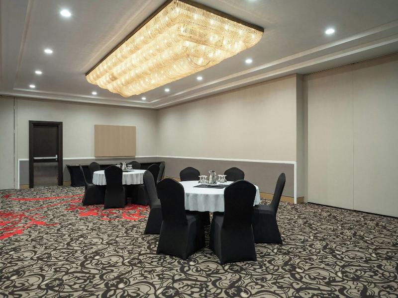 Delta Hotels by Marriott Regina image