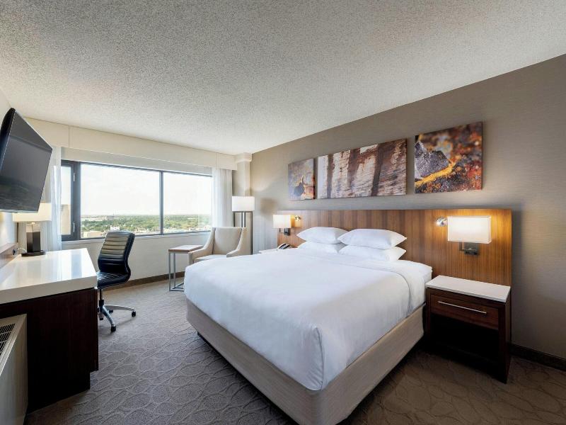 Delta Hotels by Marriott Regina image