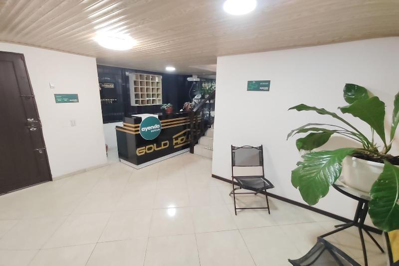 Ayenda Gold House image