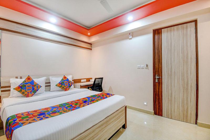 Fabhotel The Lily image