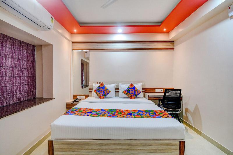 Fabhotel The Lily image
