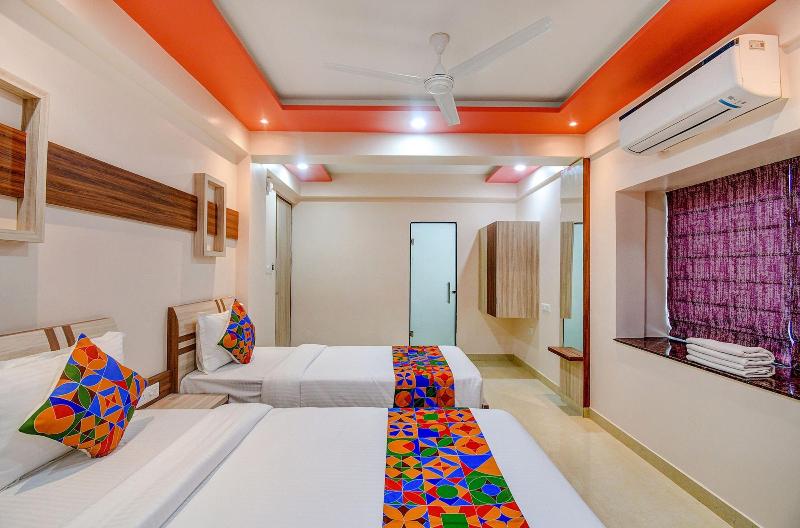 Fabhotel The Lily image