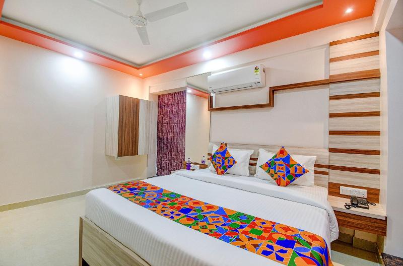 Fabhotel The Lily image