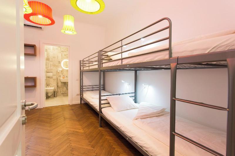 Hostello image