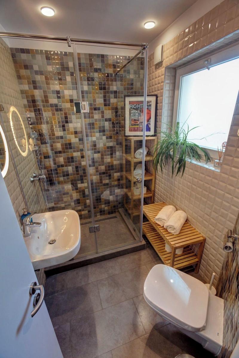 Hostello image